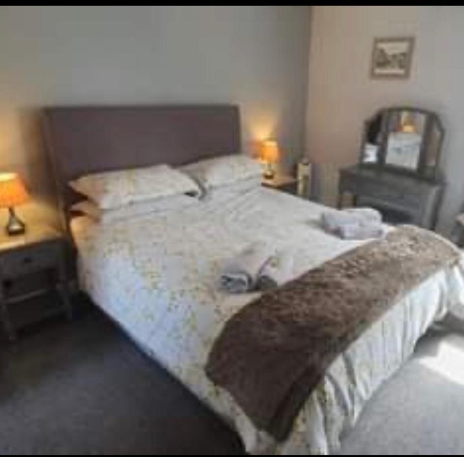Bed and breakfast The Royal George Staithes Extérieur photo