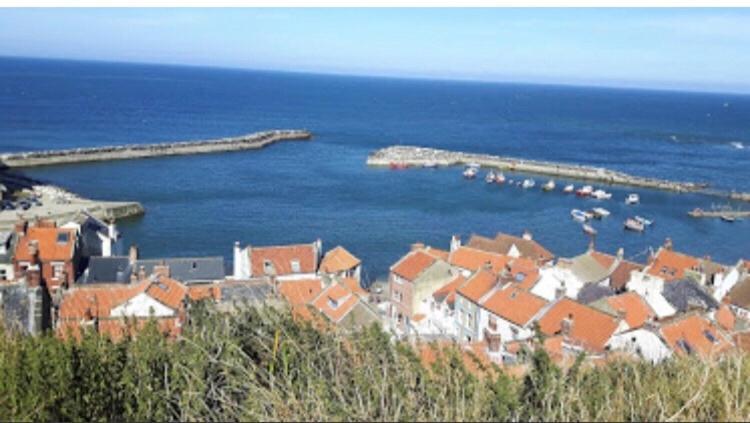 Bed and breakfast The Royal George Staithes Extérieur photo